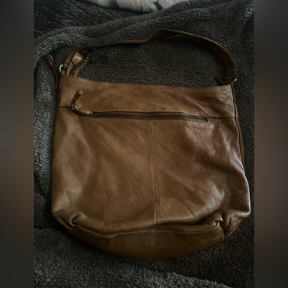 Tan leather shoulder bag - Picture 3 of 12